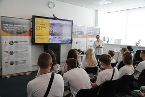 В Москве стартовала Летняя проектная школа для учеников «Роснефть-классов»