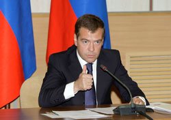 Дмитрий Медведев, президент РФ 
