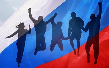 Более половины молодых россиян хотели бы уехать из страны