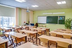 Школьники Москвы отдохнут на неделю больше