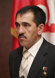  Юнус-Бек Евкуров, президент Ингушетии
